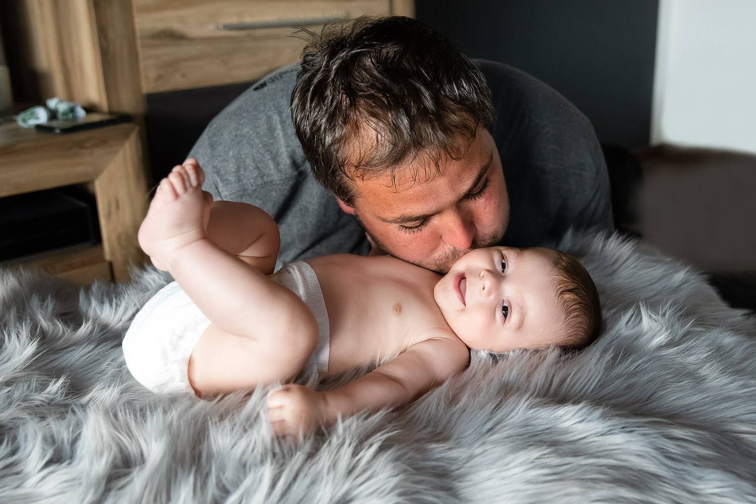 Babyfotografie, Vater und Sohn, Homestory, Andrea Schenke Photography, Fotograf Wittlich