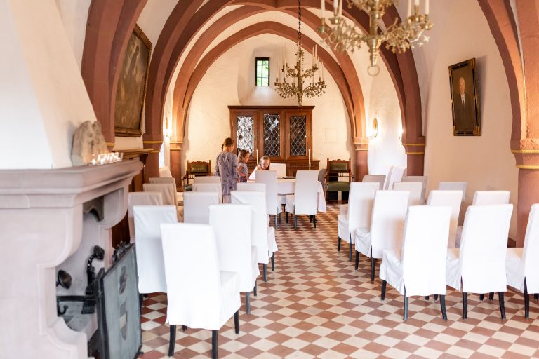 Schloss Hamm, Hochzeit zu Sechst, Gotischer Saal, Andrea Schenke Photography, Hochzeitsfotografin Wittlich