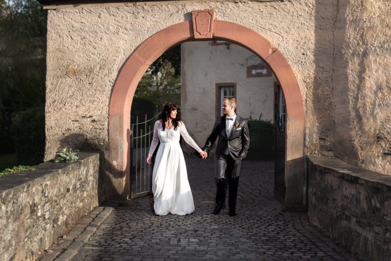 Hochzeit St. Georg Kirche in Irsch, Andrea Schenke Photography, Hochzeitsfotografin Wittlich