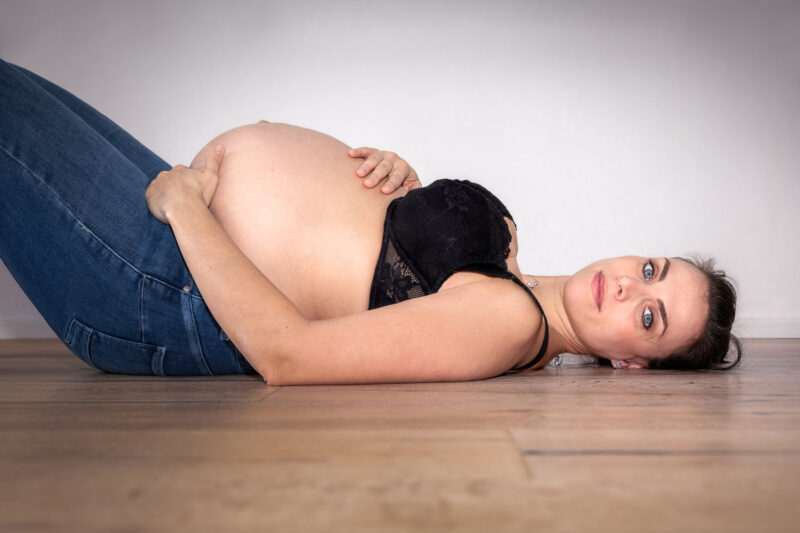 Babybauch, Schwangerschafts Fotosession, Andrea Schenke Photography, Fotografin Wittlich