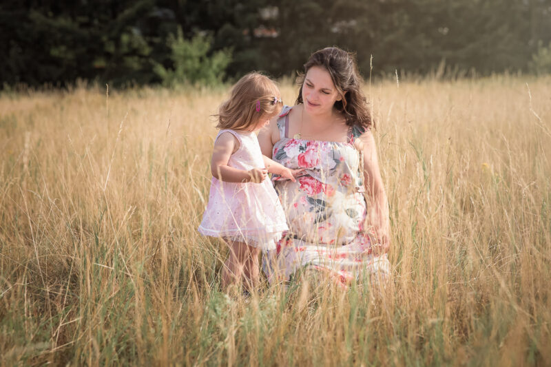 Babybauch, Schwangerschafts Fotosession, Andrea Schenke Photography, Fotografin Wittlich