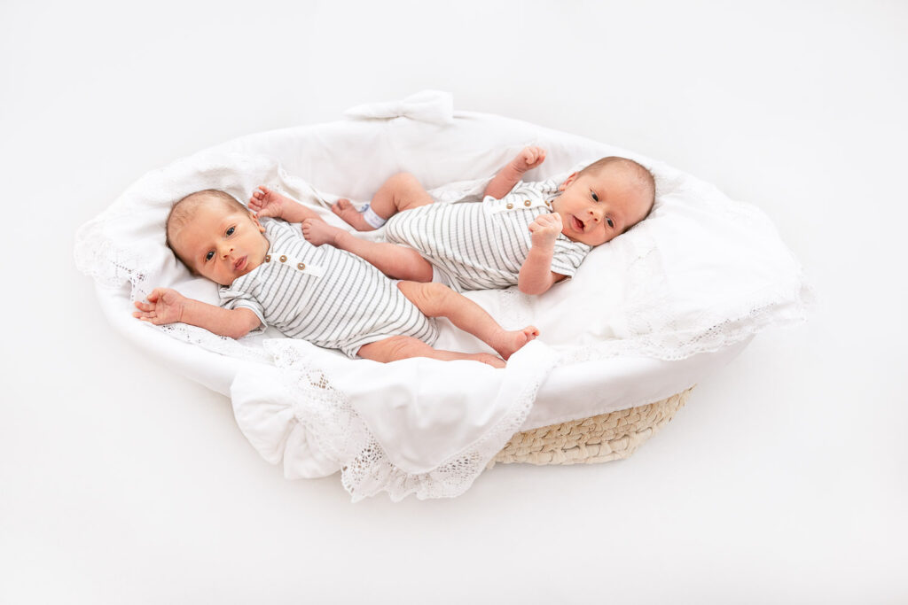 Newborn Homestory Zwillinge, Andrea Schenke Photography, Fotografin Wittlich