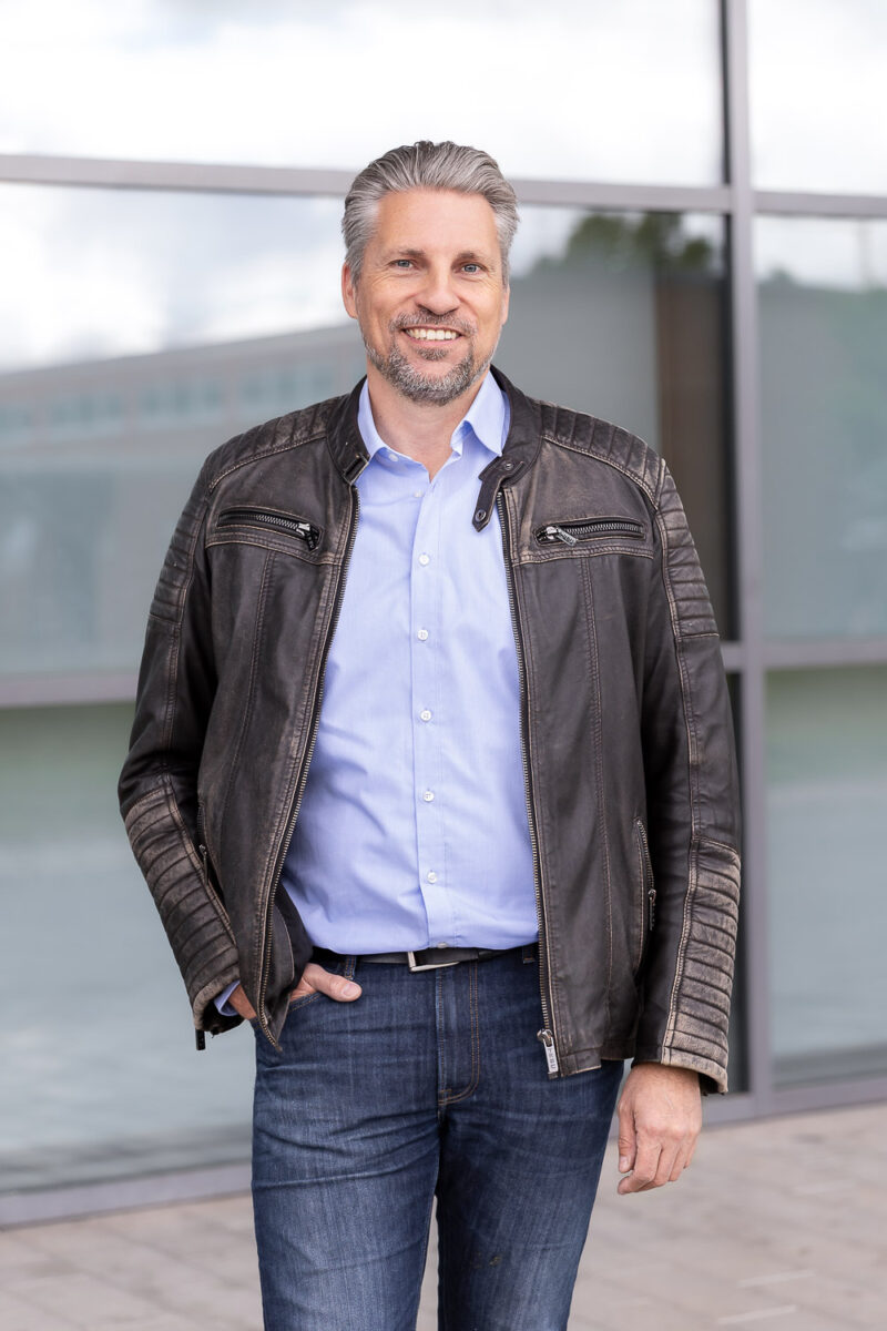 Business Session, outdoor, men. Andrea Schenke Photography, Fotografin in Wittlich